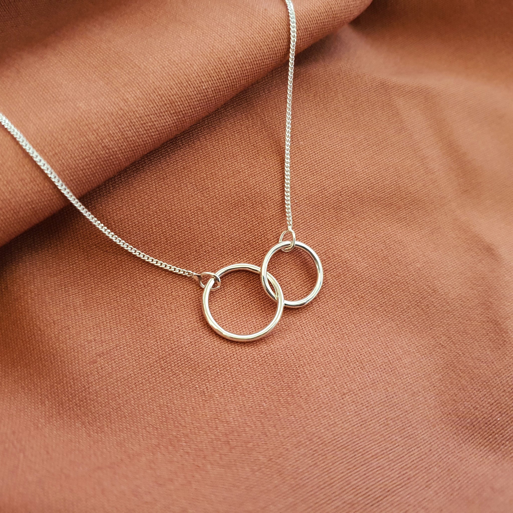 Interlocking Circles Bvlgari Necklace - ZED EYE Jewellers